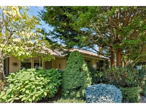 15920 SW Greens Way Portland OR 97224