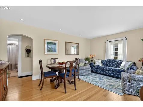 905 Columbia Street Hood River OR 97031