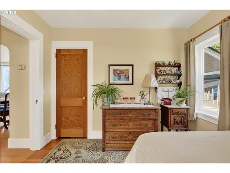 905 Columbia Street Hood River OR 97031