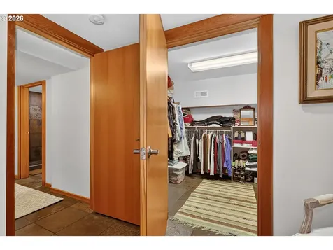 905 Columbia Street Hood River OR 97031