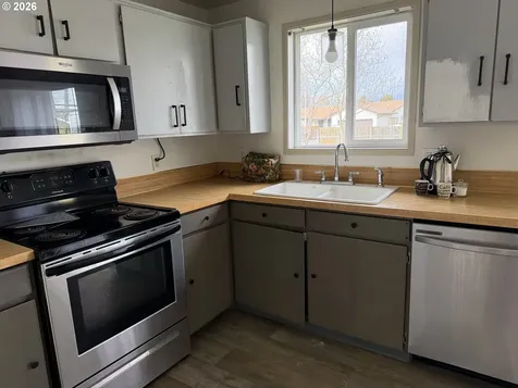 10412 NE 71st Street Vancouver WA 98662
