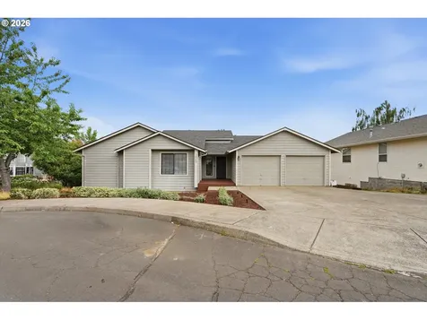 2069 Flag Stone Court N Keizer OR 97303