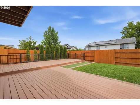 2069 Flag Stone Court N Keizer OR 97303