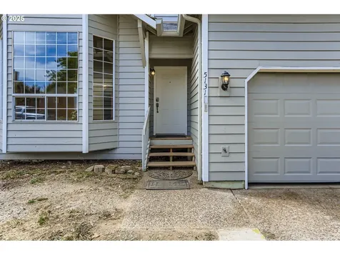 5131 SW 193rd Place Beaverton OR 97078