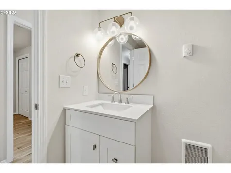 14905 NE 9th Street Vancouver WA 98684