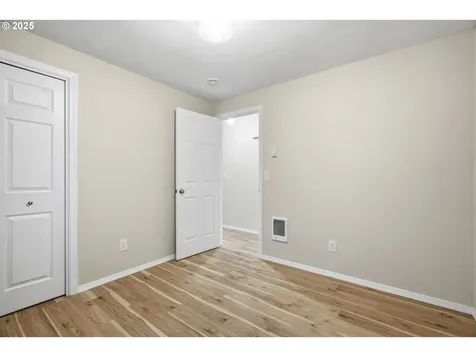14905 NE 9th Street Vancouver WA 98684