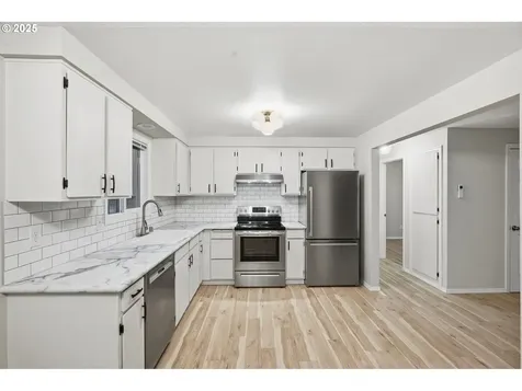 14905 NE 9th Street Vancouver WA 98684