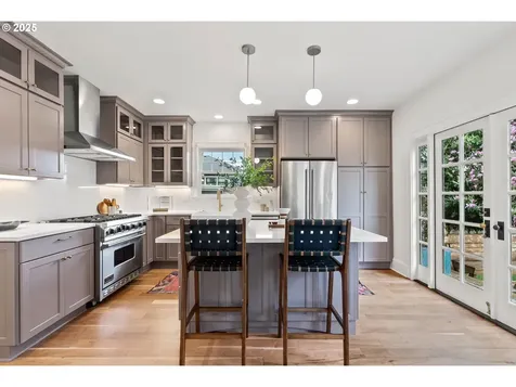 2636 NE Ridgewood Drive Portland OR 97212