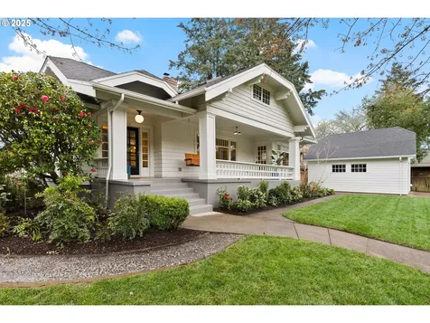 2636 NE Ridgewood Drive Portland OR 97212