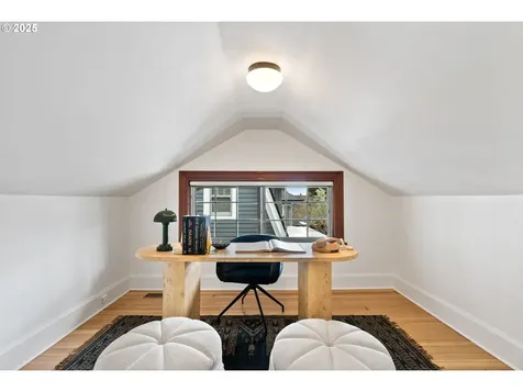 2636 NE Ridgewood Drive Portland OR 97212