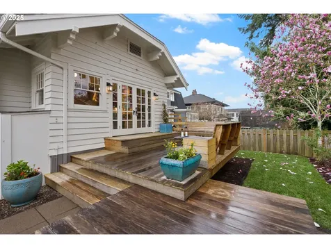 2636 NE Ridgewood Drive Portland OR 97212