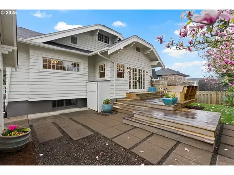 2636 NE Ridgewood Drive Portland OR 97212