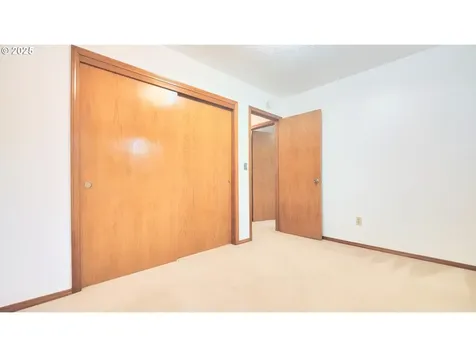 6818 SE 114th Avenue Portland OR 97266