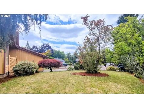 6818 SE 114th Avenue Portland OR 97266