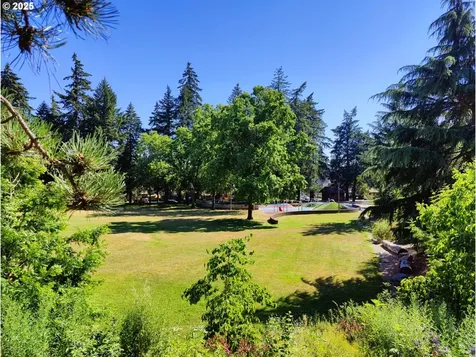 6818 SE 114th Avenue Portland OR 97266