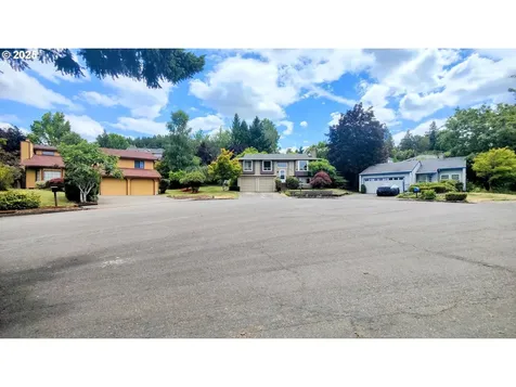 6818 SE 114th Avenue Portland OR 97266