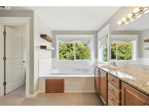 23798 SW Heron Lakes Drive Sherwood OR 97140