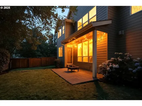 23798 SW Heron Lakes Drive Sherwood OR 97140