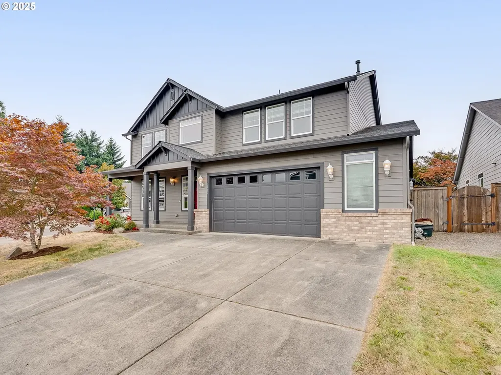 2002 NE 183rd Avenue Vancouver WA 98684