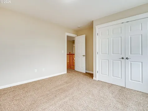 2002 NE 183rd Avenue Vancouver WA 98684
