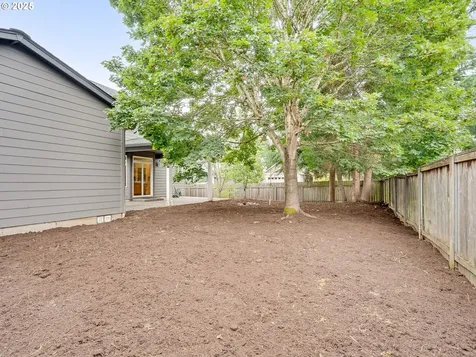 2002 NE 183rd Avenue Vancouver WA 98684