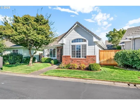 3333 Lakemont Drive Eugene OR 97408