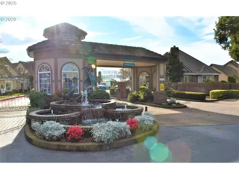 3333 Lakemont Drive Eugene OR 97408