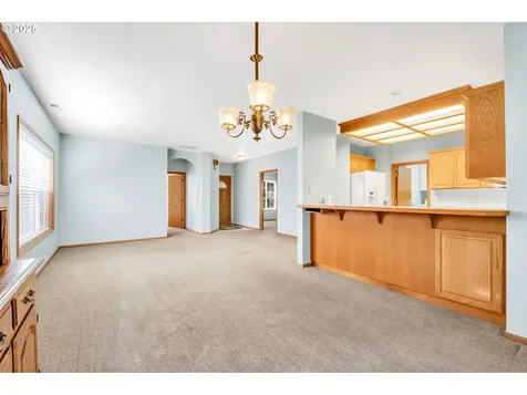3333 Lakemont Drive Eugene OR 97408