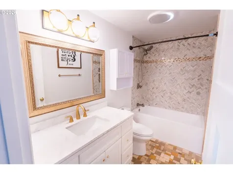 7025 SW 103rd Avenue Beaverton OR 97008