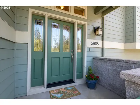 2688 Suncrest Avenue Eugene OR 97405
