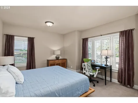 2688 Suncrest Avenue Eugene OR 97405