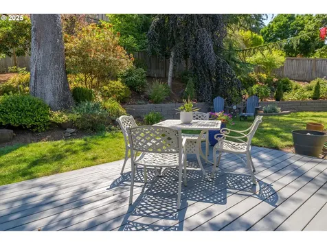 2688 Suncrest Avenue Eugene OR 97405
