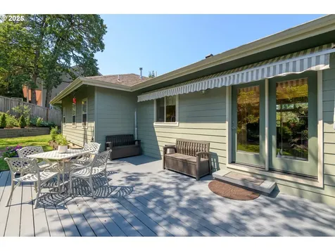 2688 Suncrest Avenue Eugene OR 97405