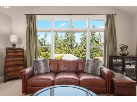 2688 Suncrest Avenue Eugene OR 97405