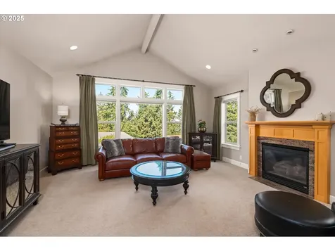 2688 Suncrest Avenue Eugene OR 97405