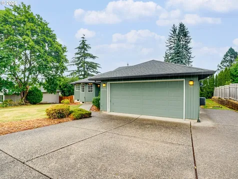 2850 NW Logan Street Camas WA 98607
