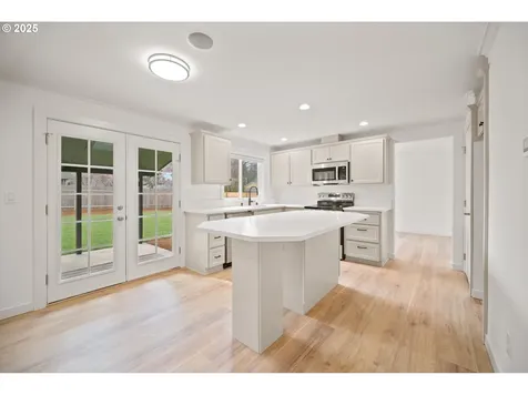 12401 NE 42nd Street Vancouver WA 98682