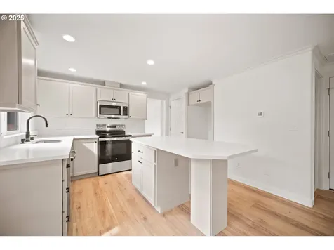 12401 NE 42nd Street Vancouver WA 98682
