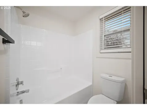 12401 NE 42nd Street Vancouver WA 98682
