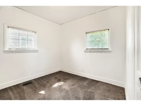 869 E Street Washougal WA 98671