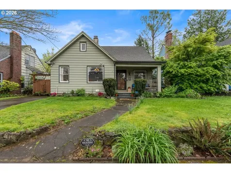 5820 NE Halsey Street Portland OR 97213