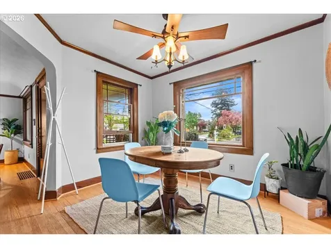 5820 NE Halsey Street Portland OR 97213