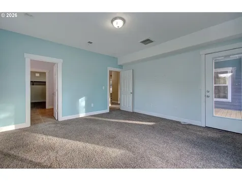 66743 Doetsch Road Deer Island OR 97054