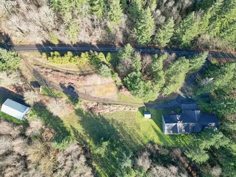 66743 Doetsch Road Deer Island OR 97054
