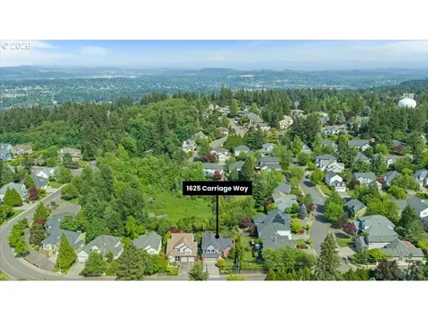 1625 Carriage Way West Linn OR 97068