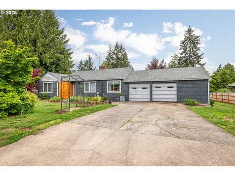 144 Beacon Hill Drive Longview WA 98632