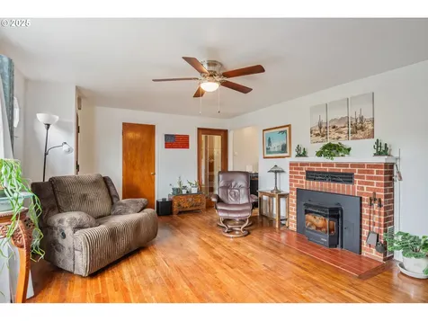 144 Beacon Hill Drive Longview WA 98632
