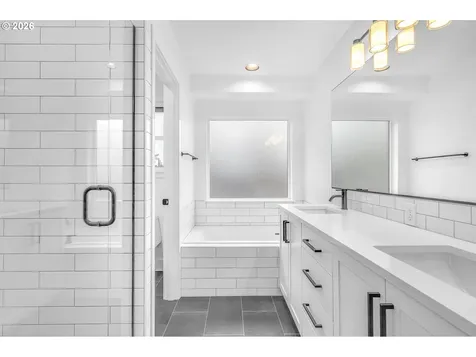 6471 SE Ramona Street Portland OR 97206