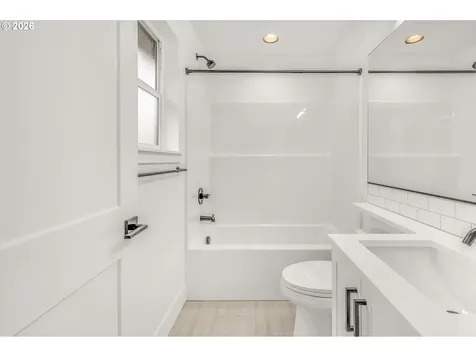 6471 SE Ramona Street Portland OR 97206