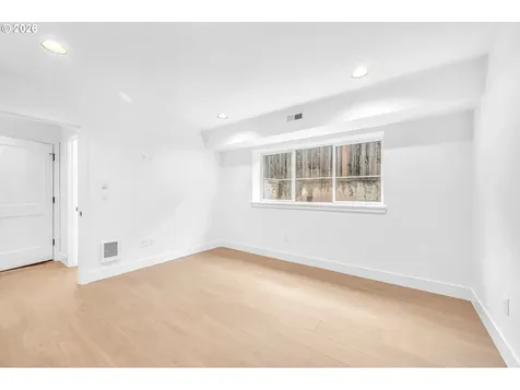 6471 SE Ramona Street Portland OR 97206